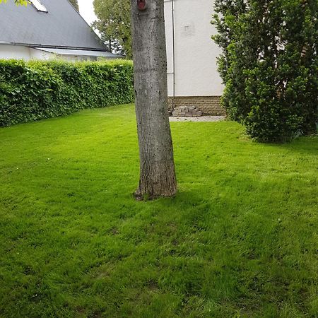 Család-Barát Apartman Balatonlelle Exterior foto