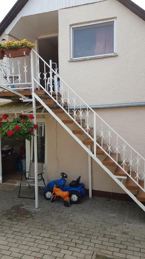 Család-Barát Apartman Balatonlelle Exterior foto